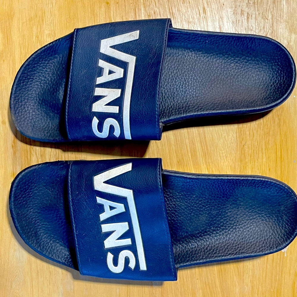Vans slides